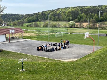 Mladi iz več držav v Peterlougu razpravljali o medijski pismenosti 4